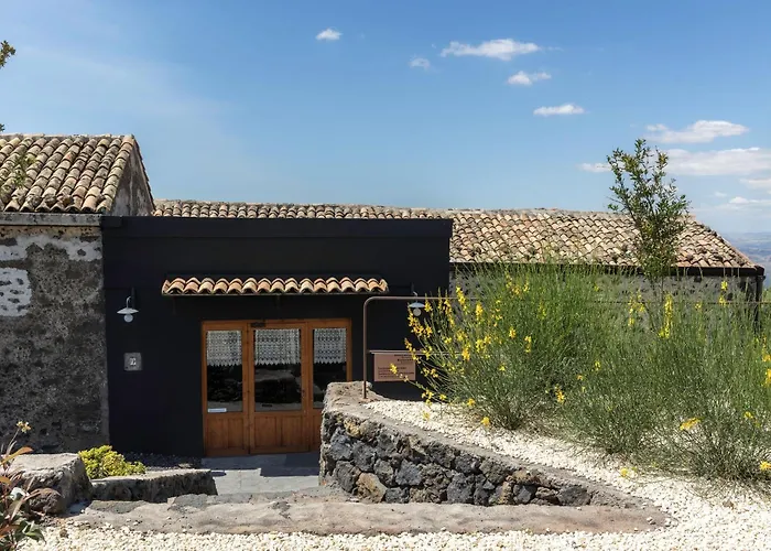 Podere Dell'etna Segreta - Essential Nature & Glamping Feriested