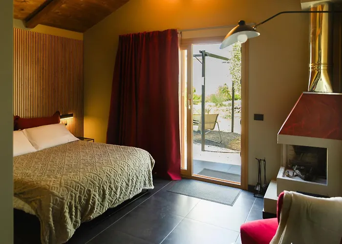 Podere Dell'etna Segreta - Essential Nature & Glamping *