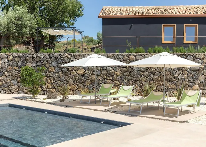 Podere Dell'etna Segreta - Essential Nature & Glamping Feriested